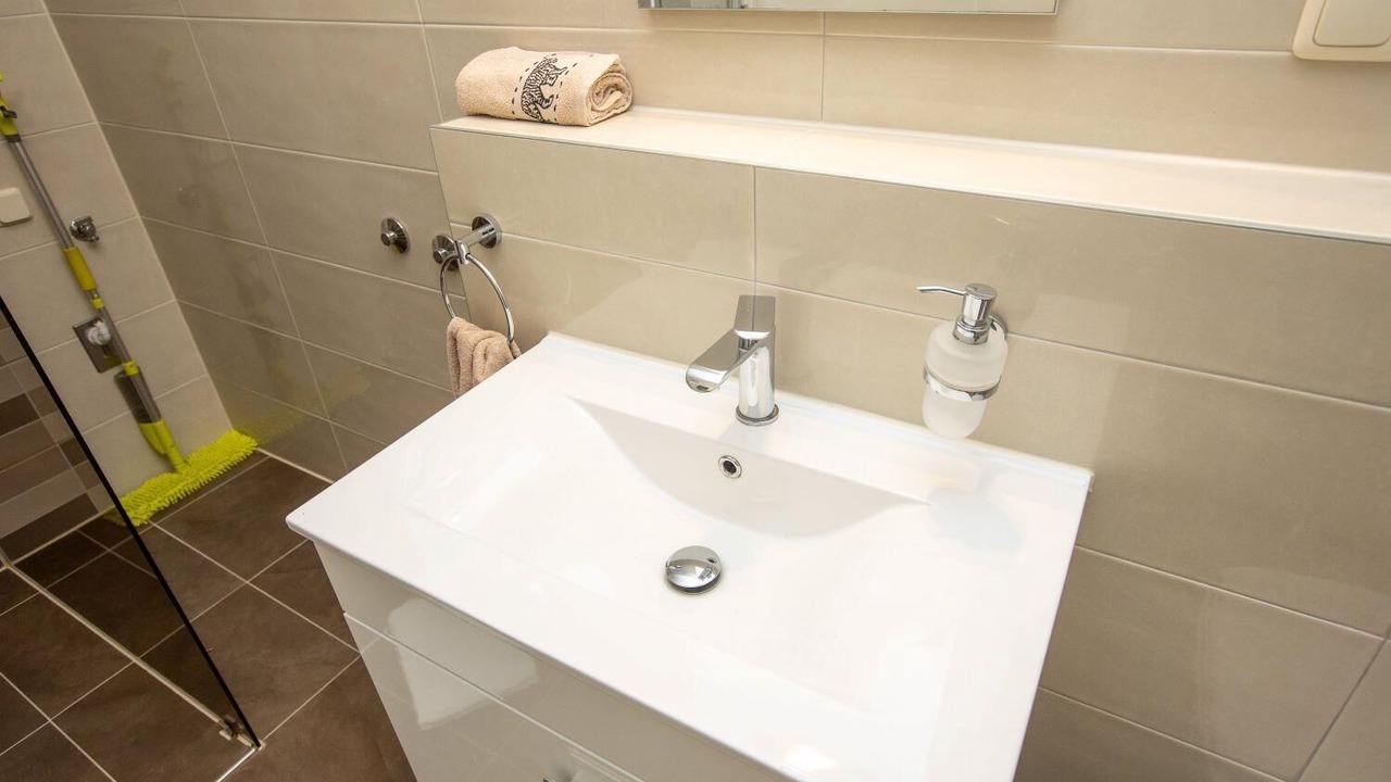 Photo of Bathroom in Duce