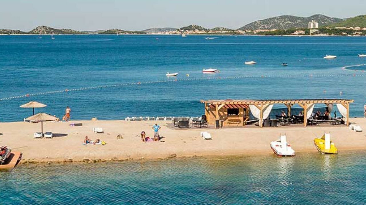 Photo of Others in Srima