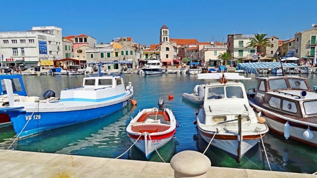 Photo of Others in Srima