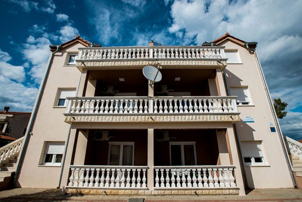 Photo of Outdoor in Srima