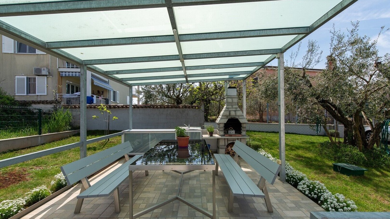 Photo of Outdoor in Gulici