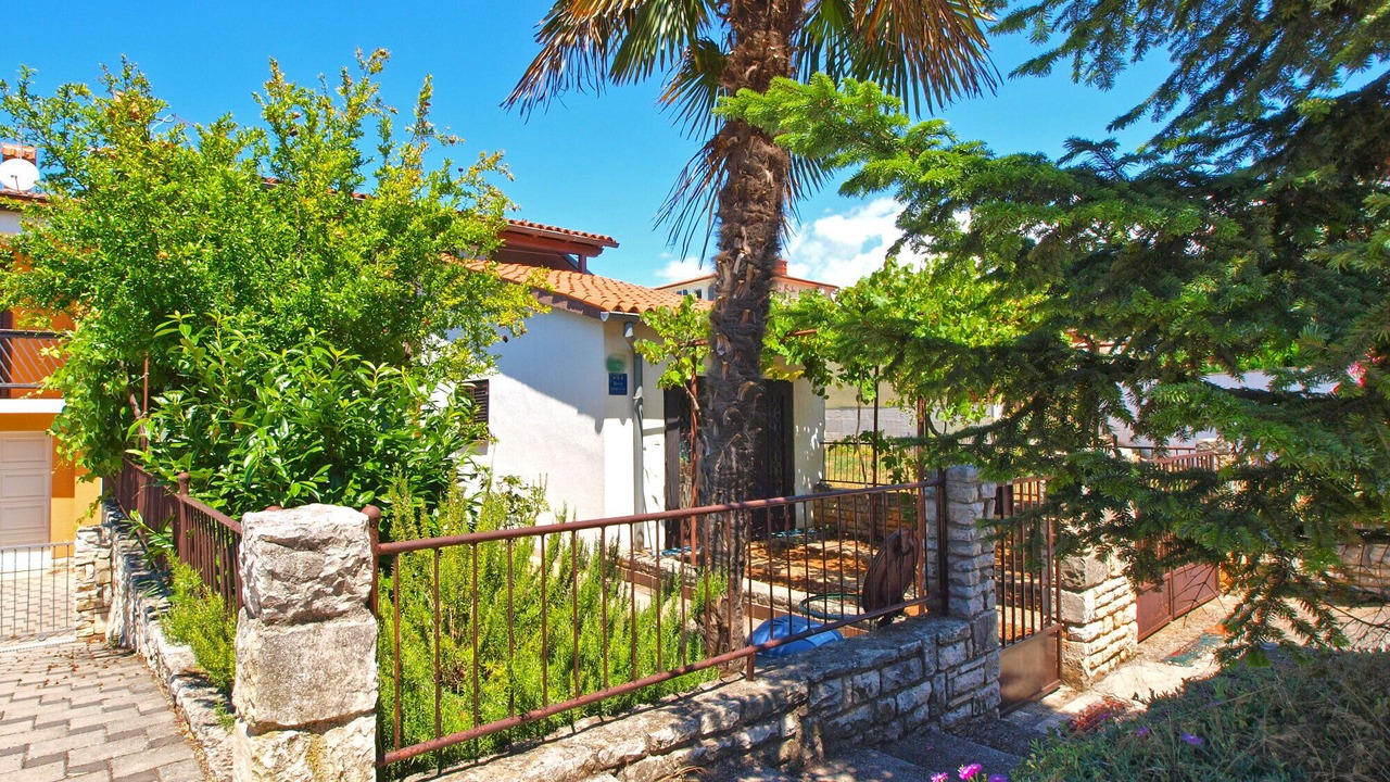 Photo of Outdoor in Stinjan