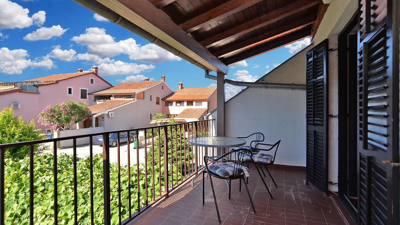 Photo of Outdoor in Stinjan