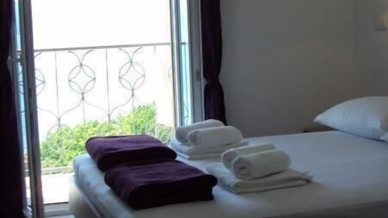 Photo of Bedroom in Duce
