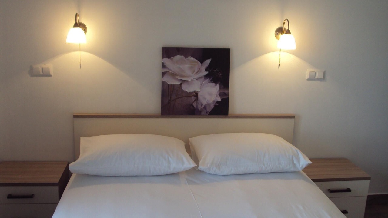 Photo of Bedroom in Duce