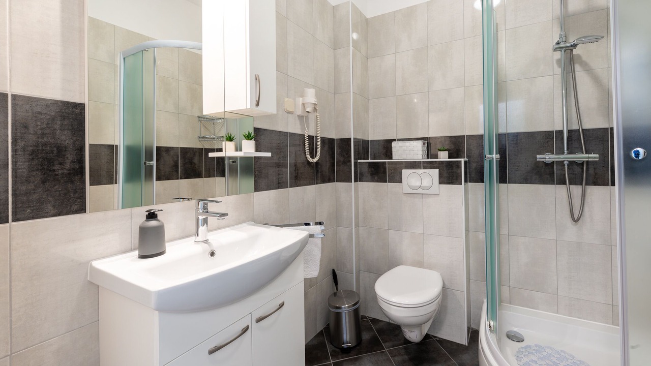 Photo of Bathroom in Montovjerna