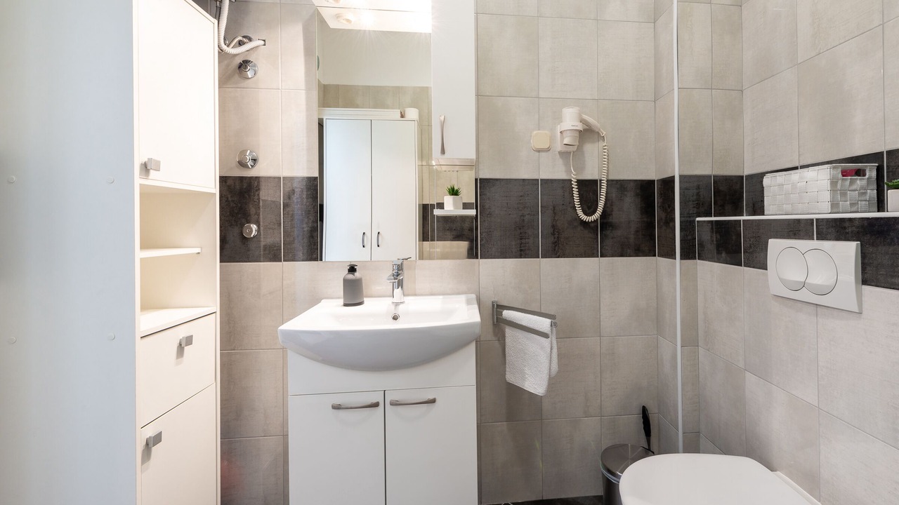 Photo of Bathroom in Montovjerna