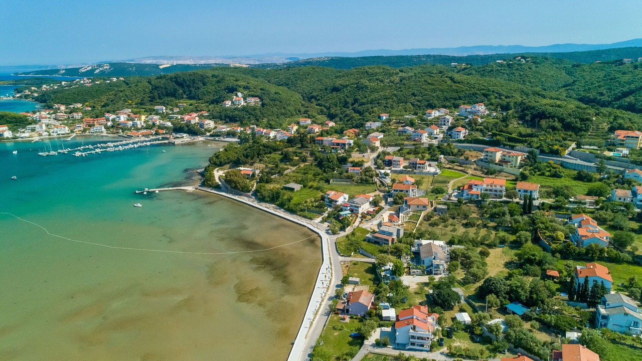 Photo of Outdoor in Mundanije