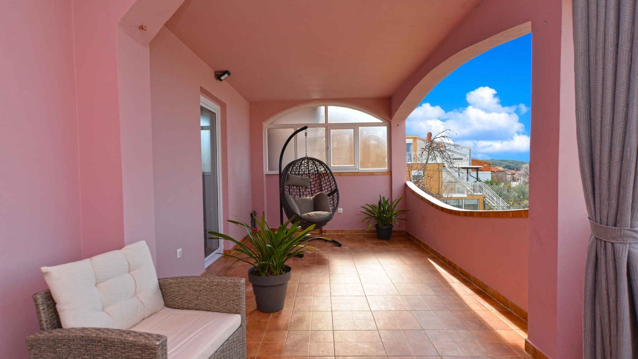 Photo of Patio Balcony in Stinjan