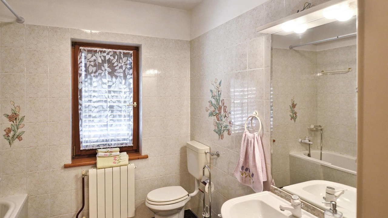 Photo of Bathroom in Rogocana