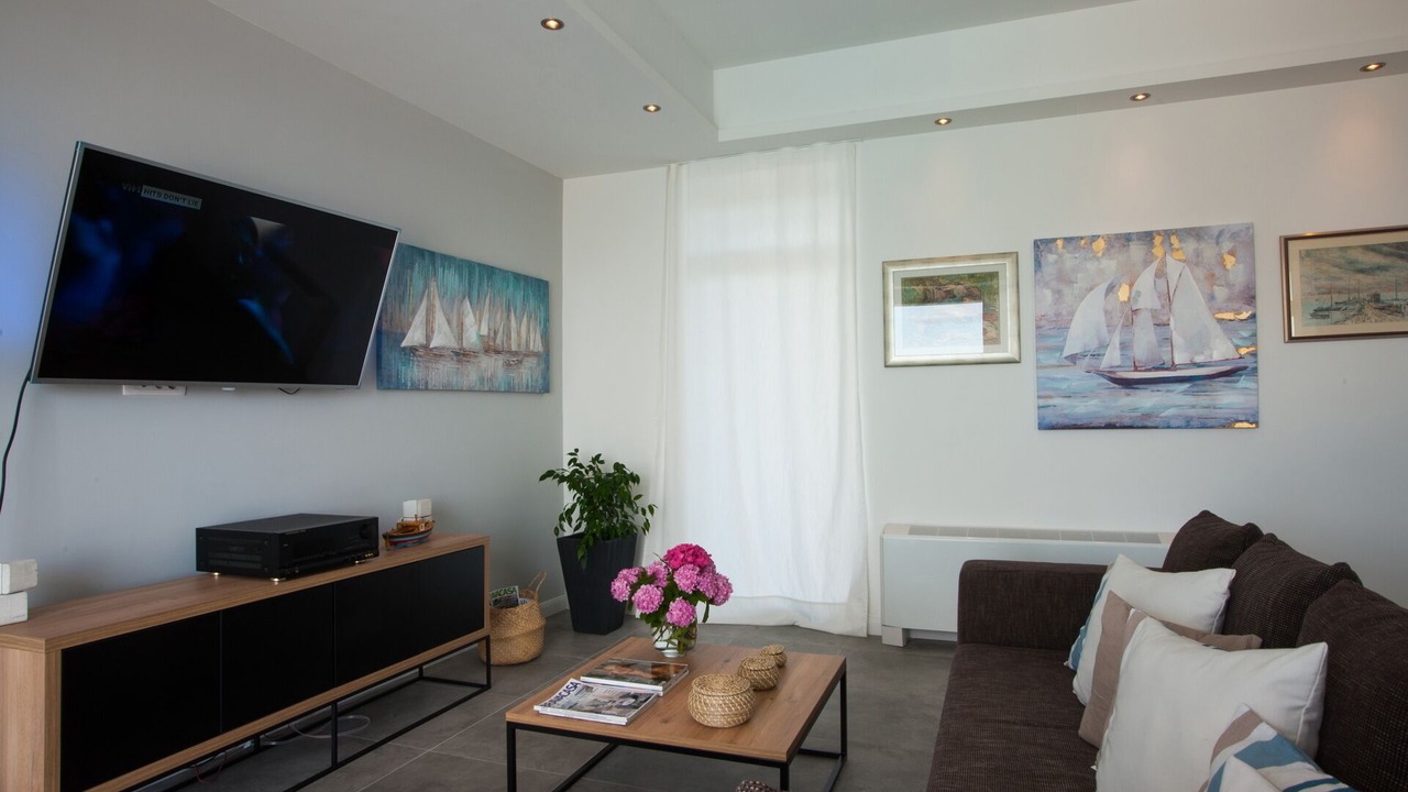 Photo of Livingroom in Sutivan