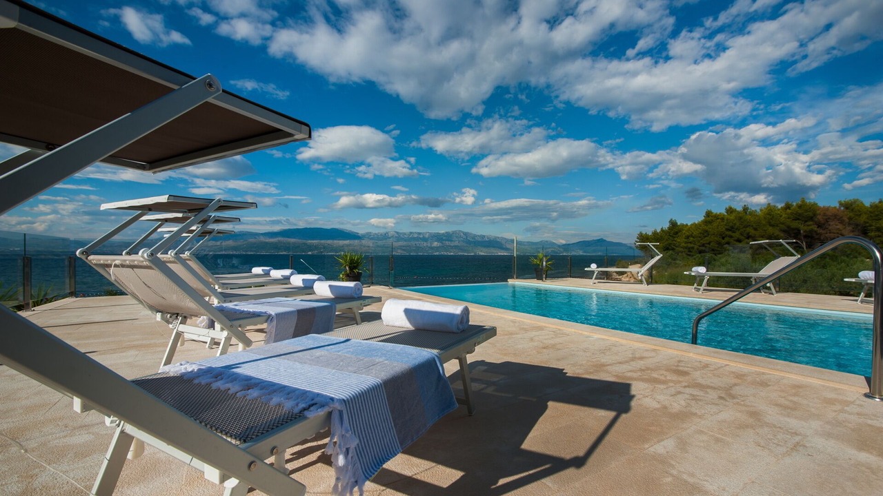 Photo of Outdoor in Sutivan