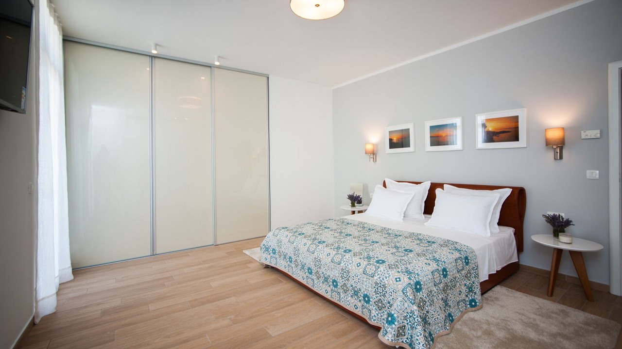 Photo of Bedroom in Sutivan