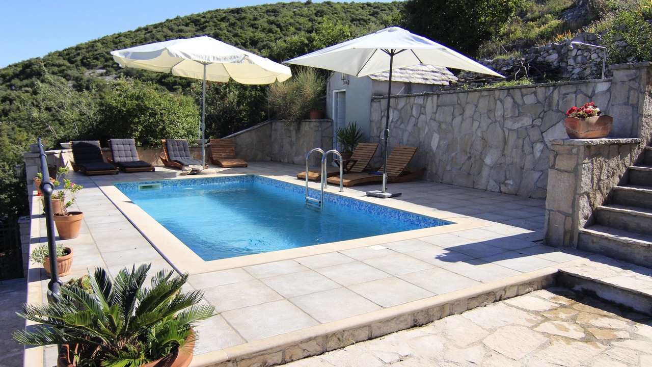 Photo of Outdoor in Dol