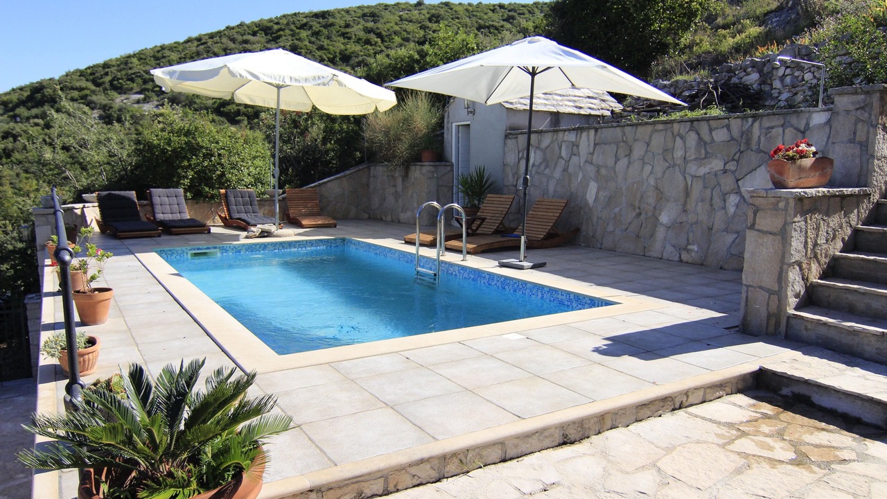 Photo of Outdoor in Dol