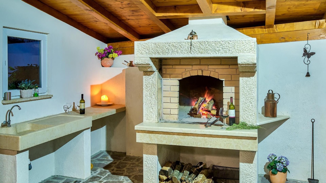 Photo of Outdoor in Muzini