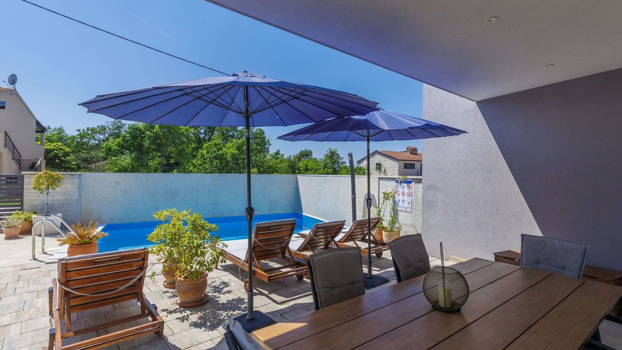 Photo of Outdoor in Vrznaveri