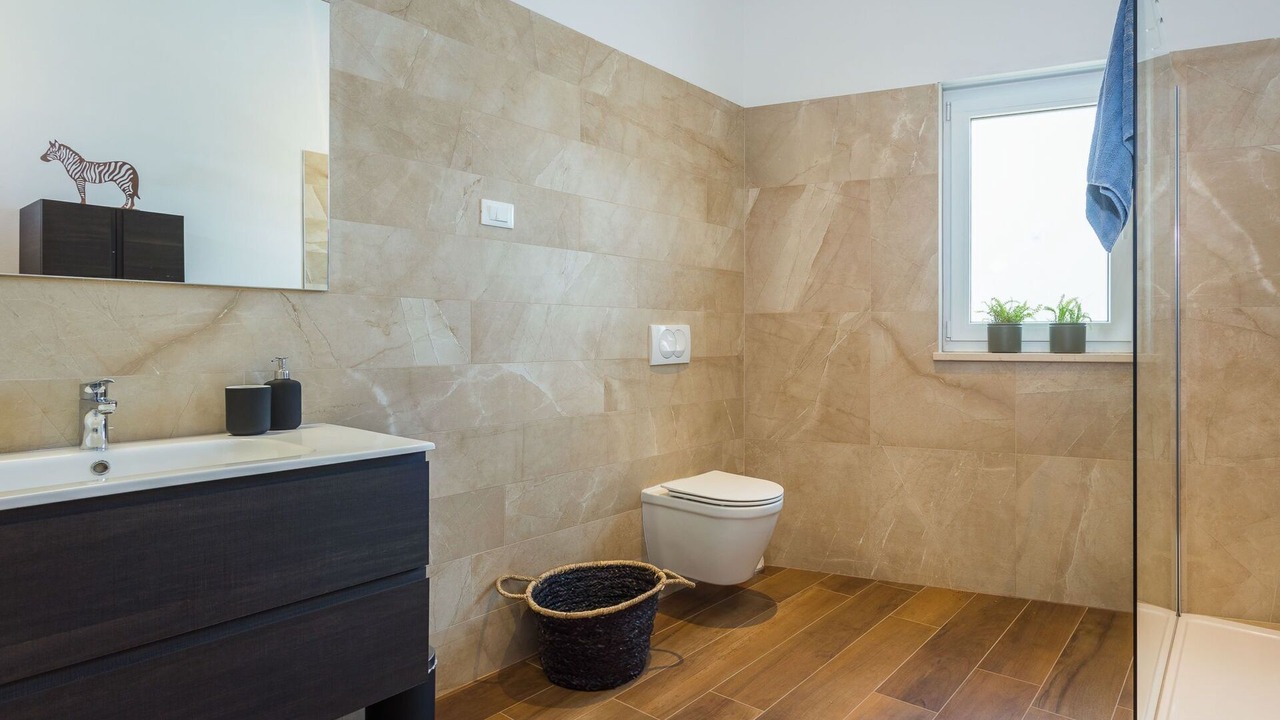 Photo of Others in Vrznaveri