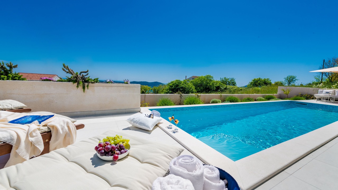 Photo of Outdoor in Orasac