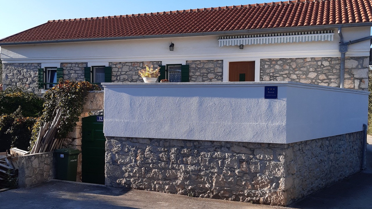 Photo of Outdoor in Lukoran
