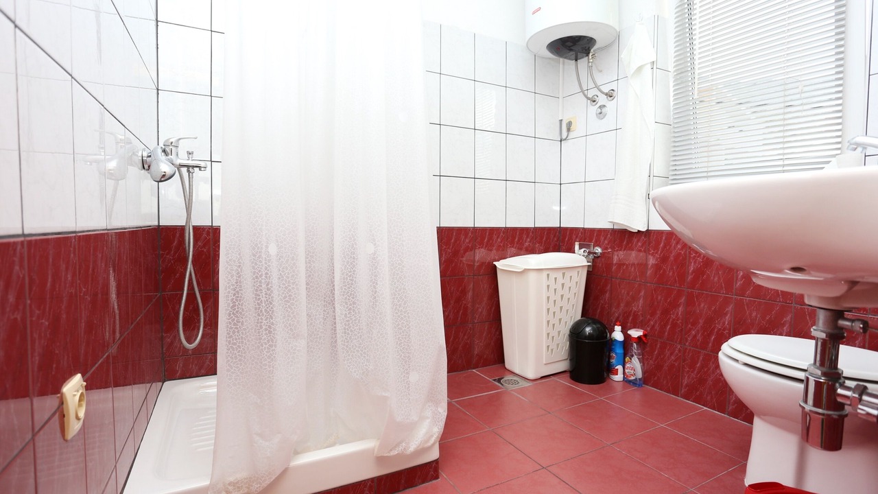 Photo of Bathroom in Duce