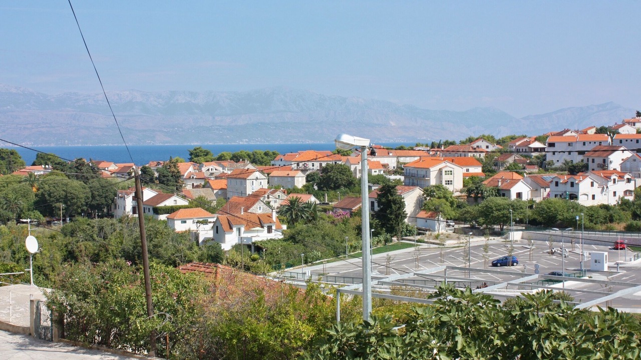 Photo of Others in Sutivan