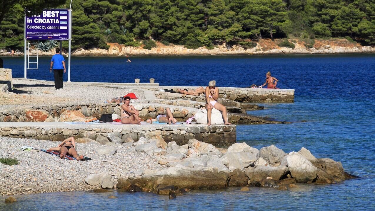 Photo of Others in Cove Rogacic