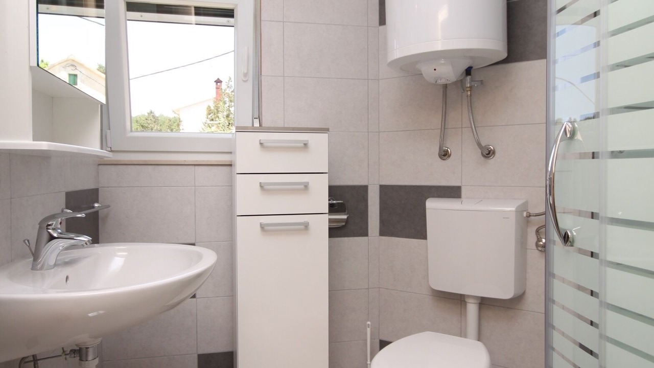 Photo of Bathroom in Cove Basina (Jelsa)