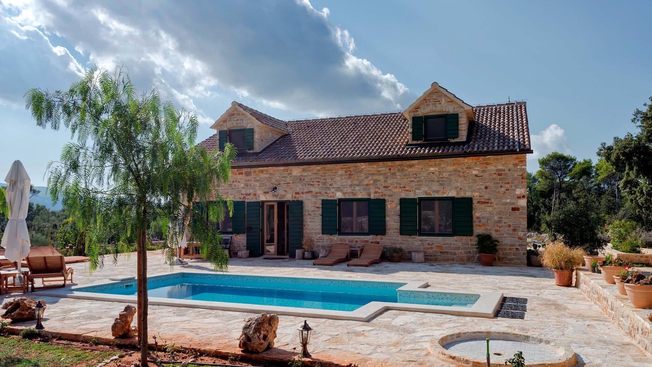 Photo of Outdoor in Stari Grad