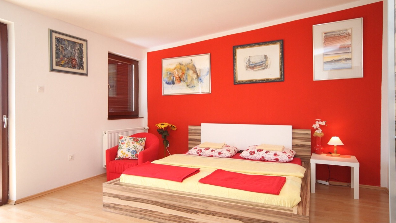 Photo of Others in Opric