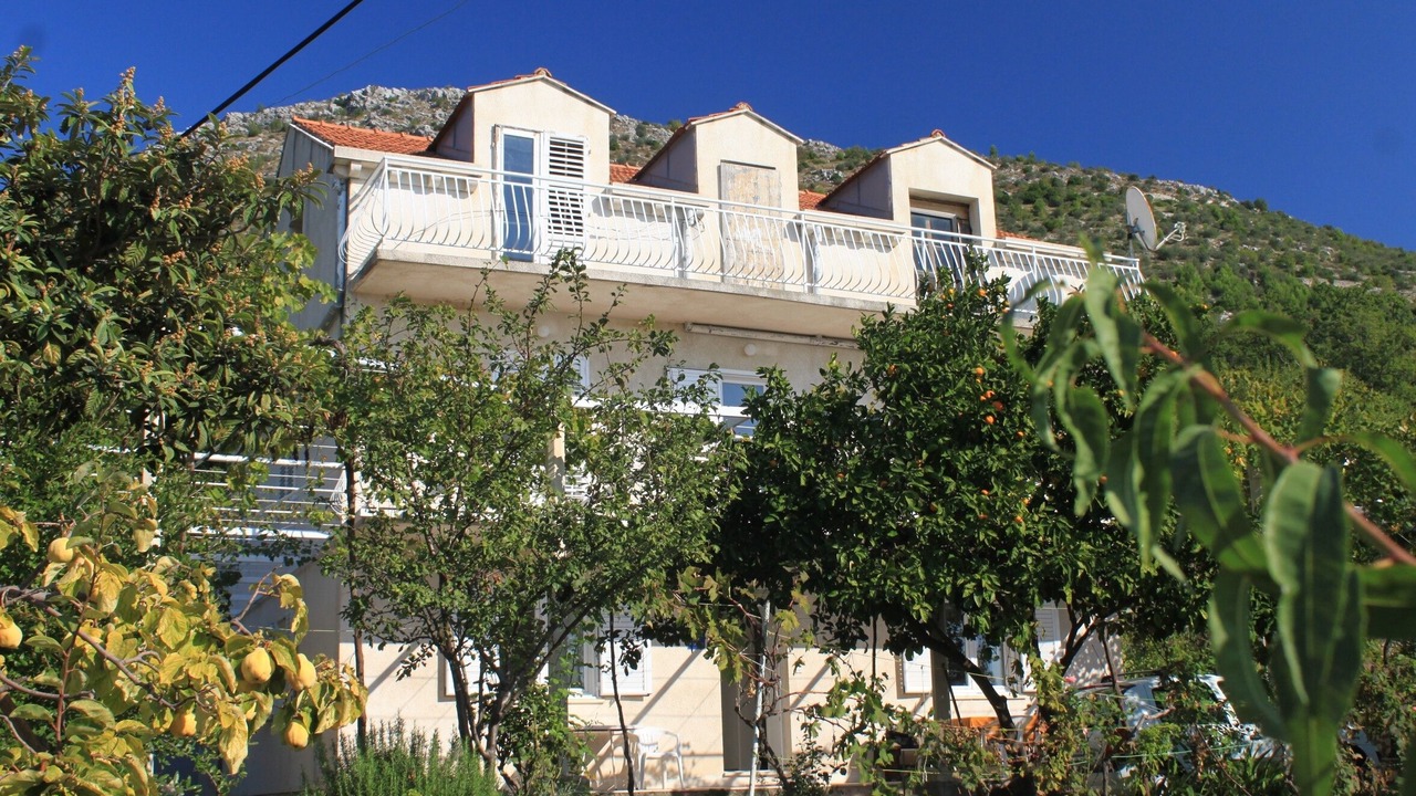 Photo of Outdoor in Brsecine
