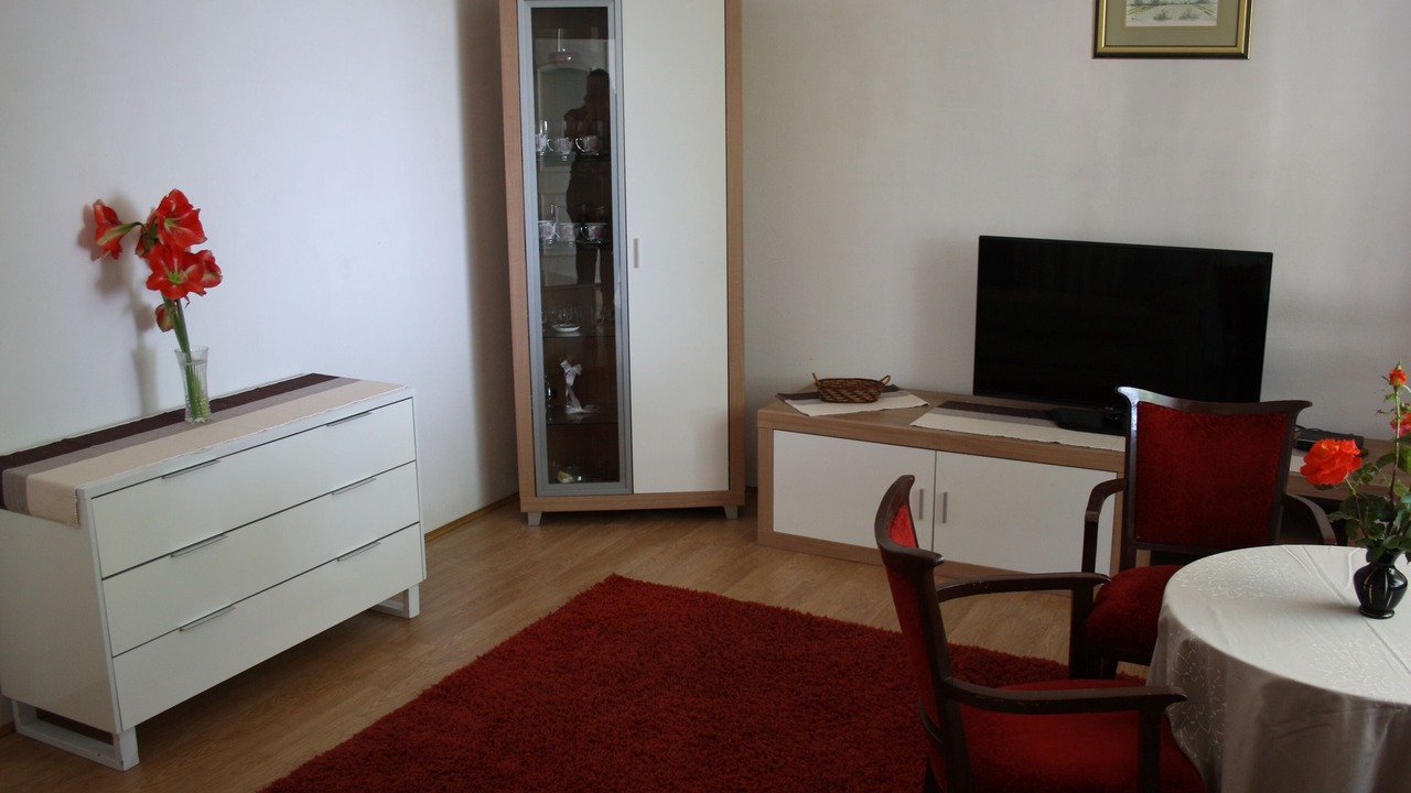 Photo of Livingroom in Brsecine