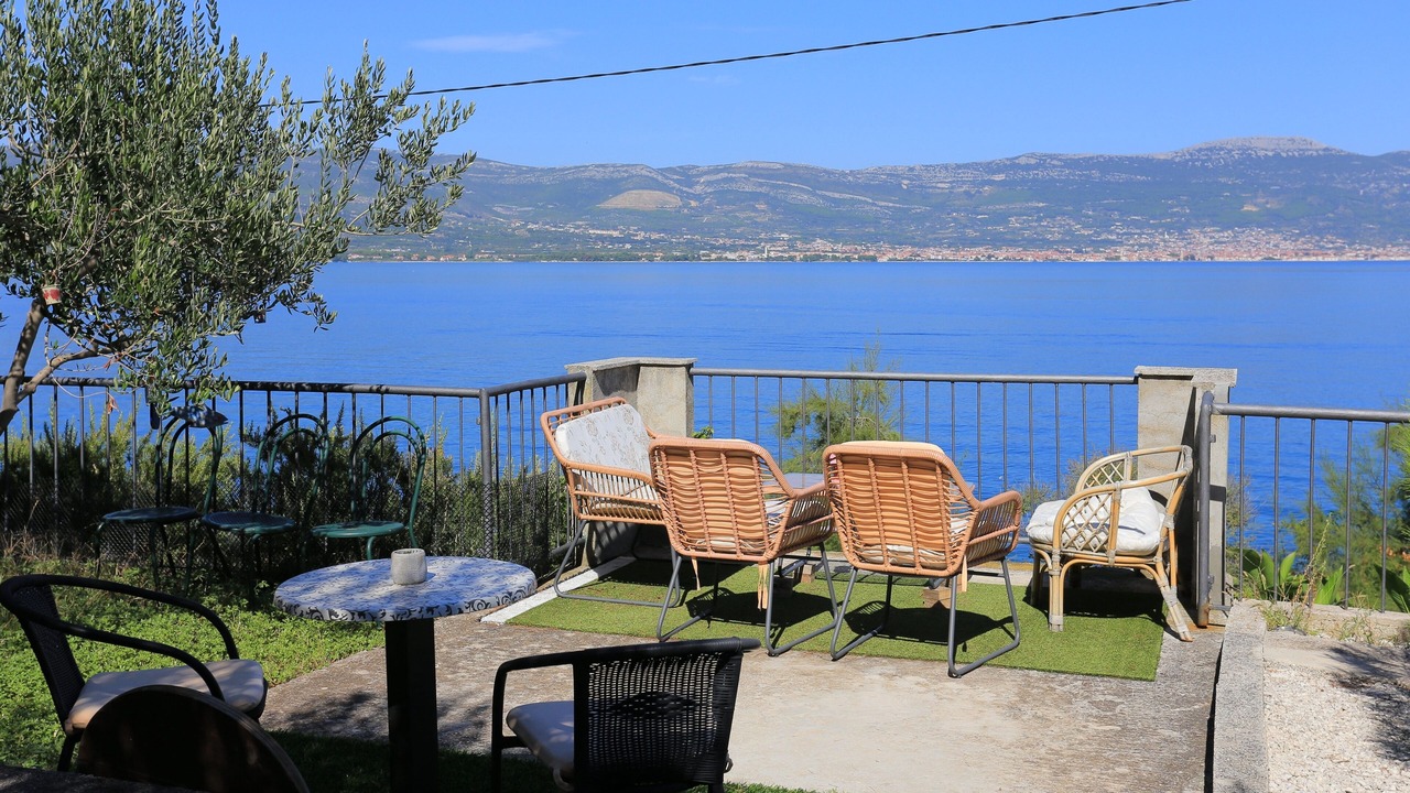 Photo of Outdoor in Slatine