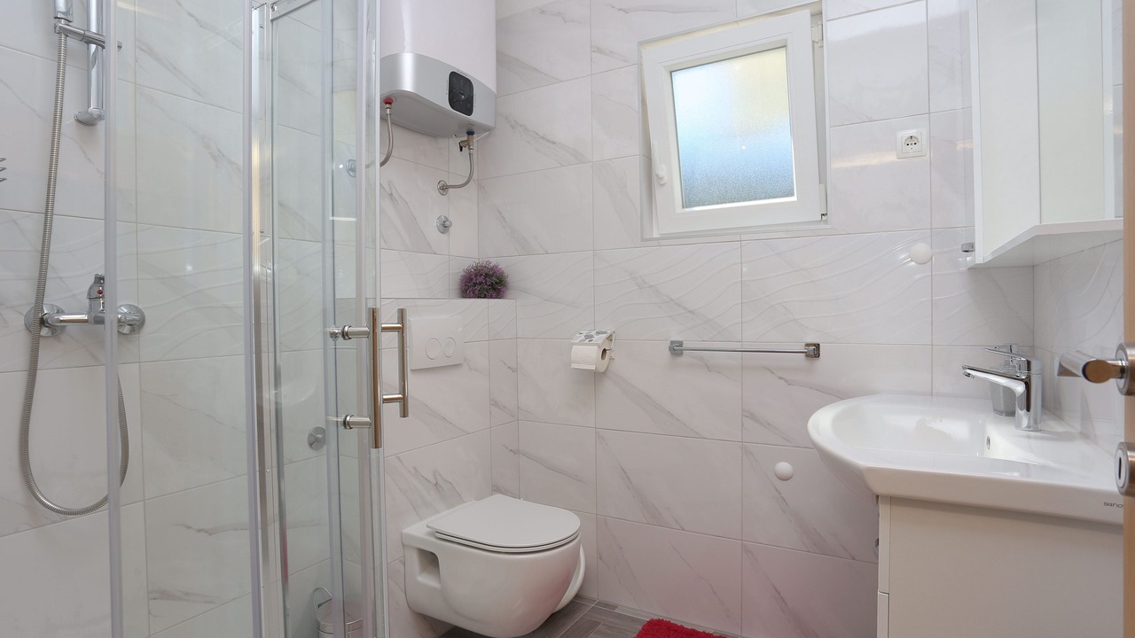 Photo of Bathroom in Slatine