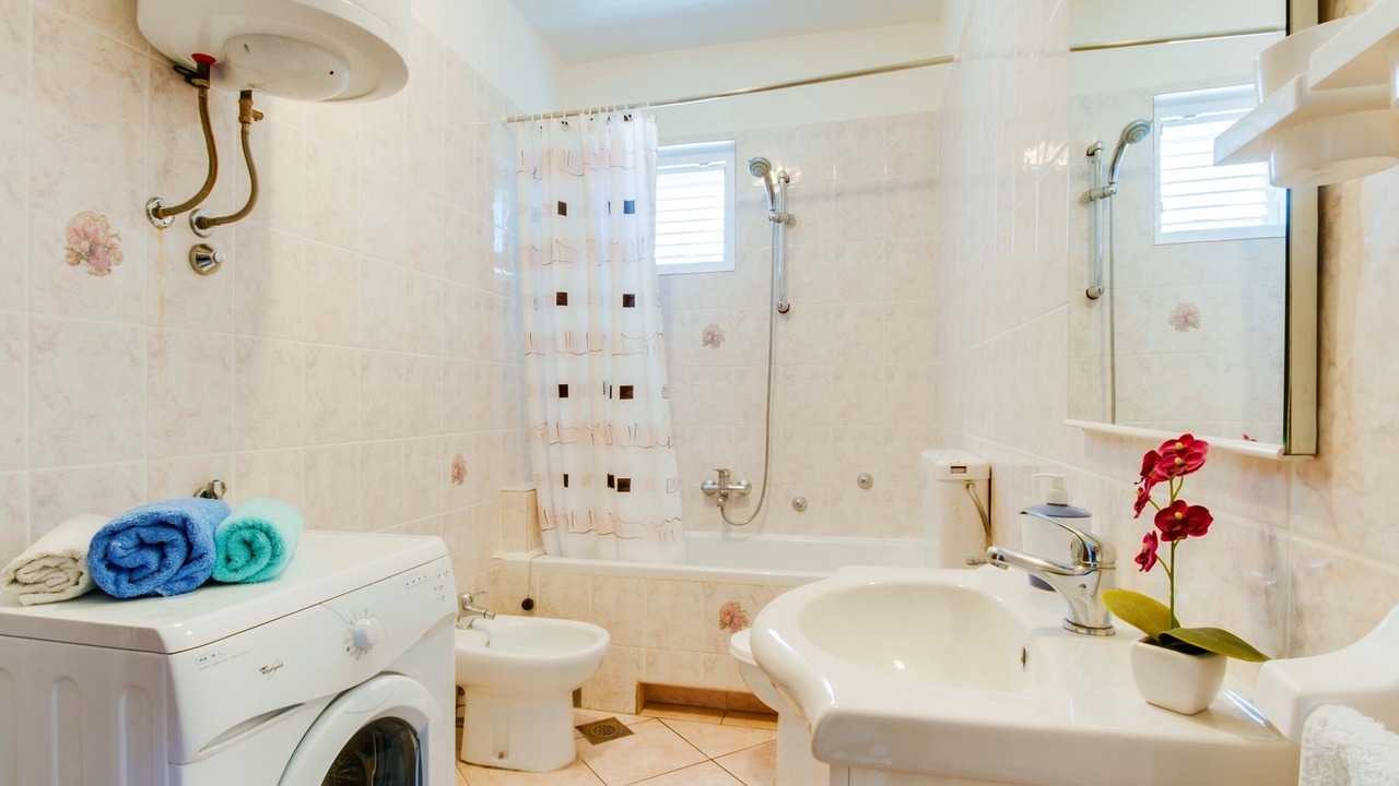 Photo of Bathroom in Simuni