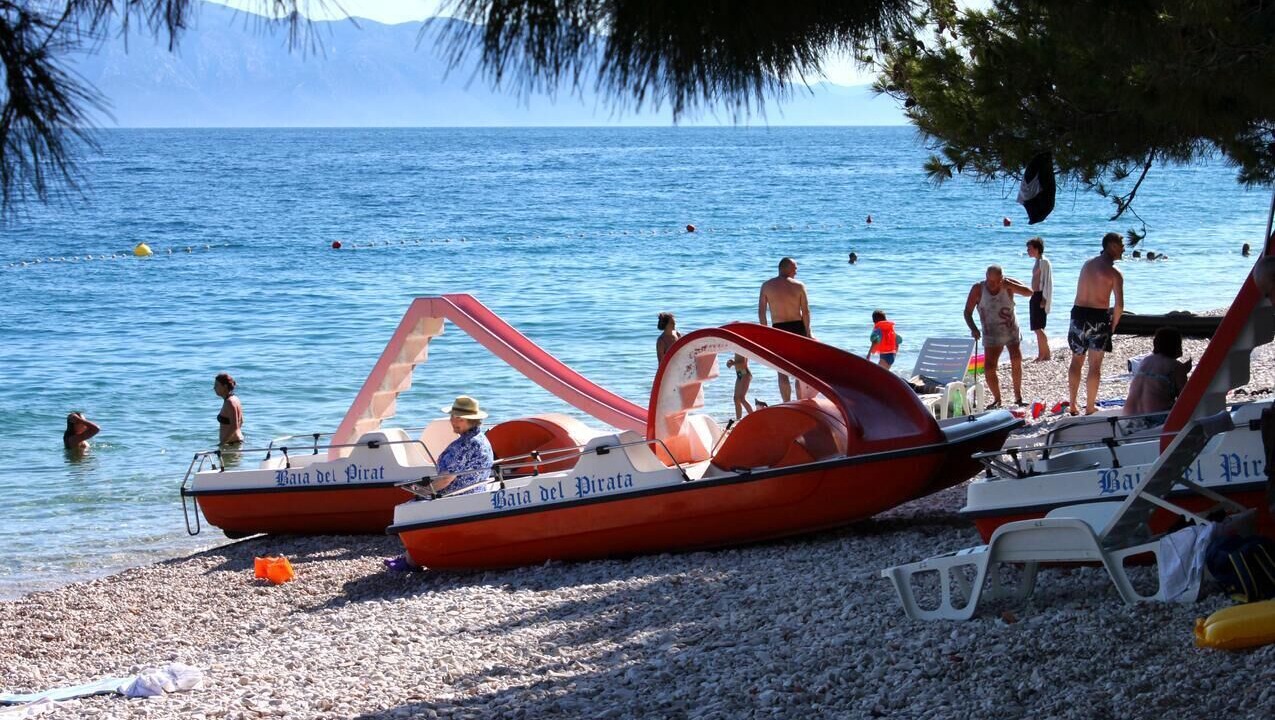 Photo of Others in Brist