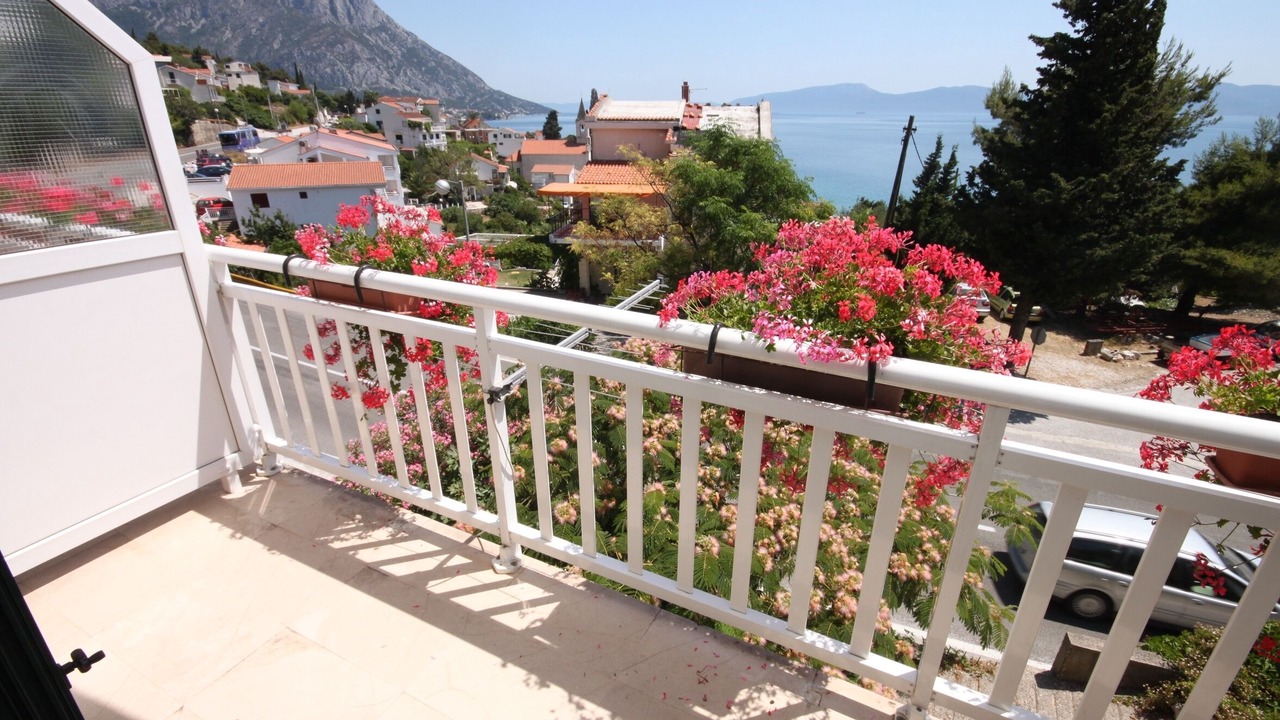 Photo of Outdoor in Brist