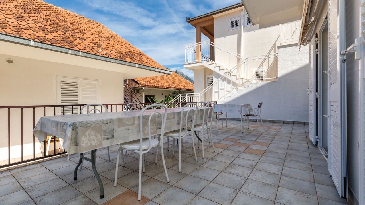 Photo of Others in Gradac