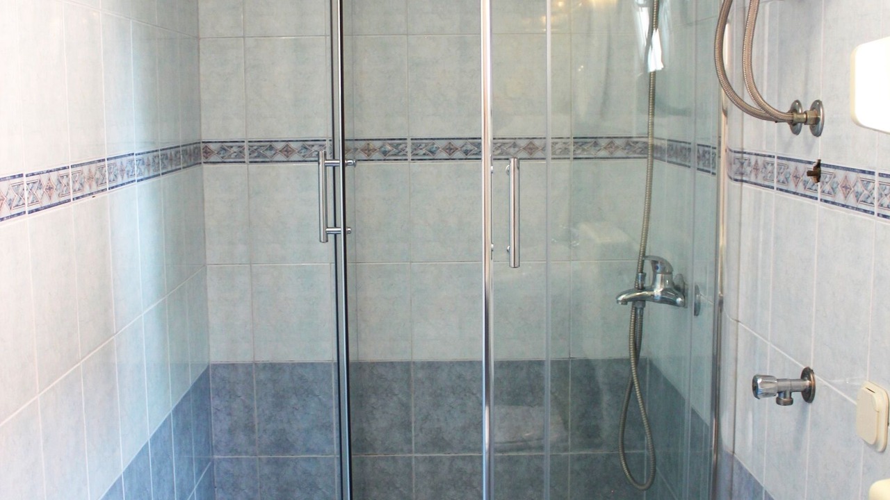 Photo of Bathroom in Lukoran