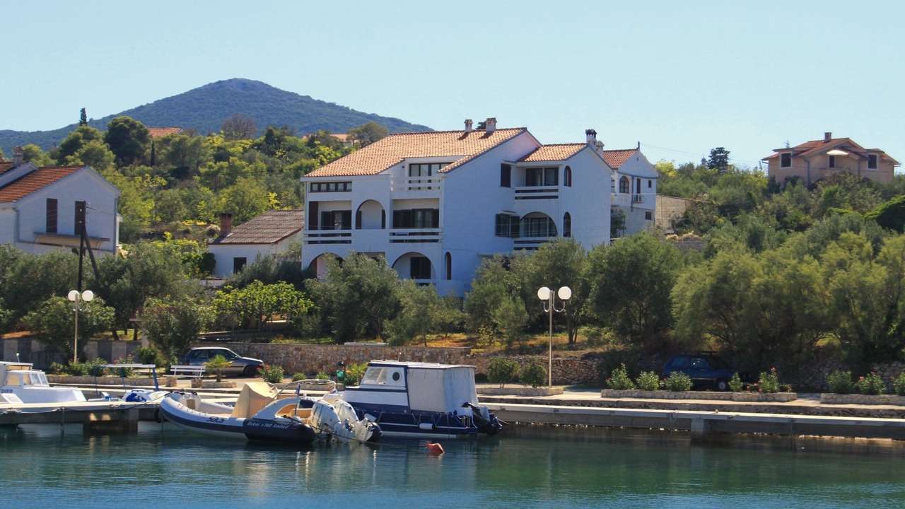 Photo of Outdoor in Lukoran