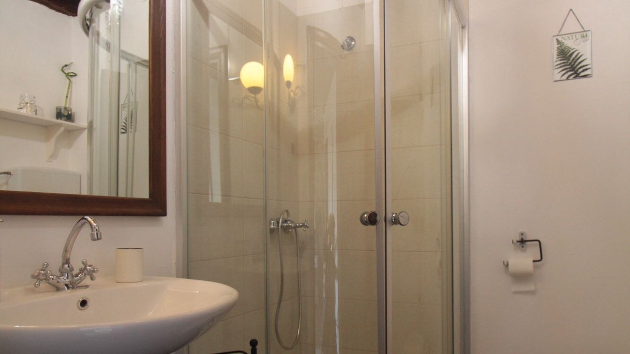 Photo of Bathroom in Korelici