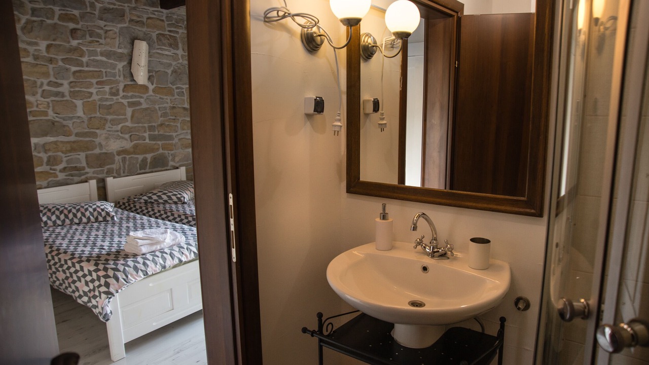 Photo of Bathroom in Korelici