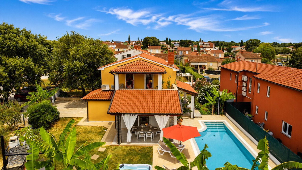 Photo of Outdoor in Gulici