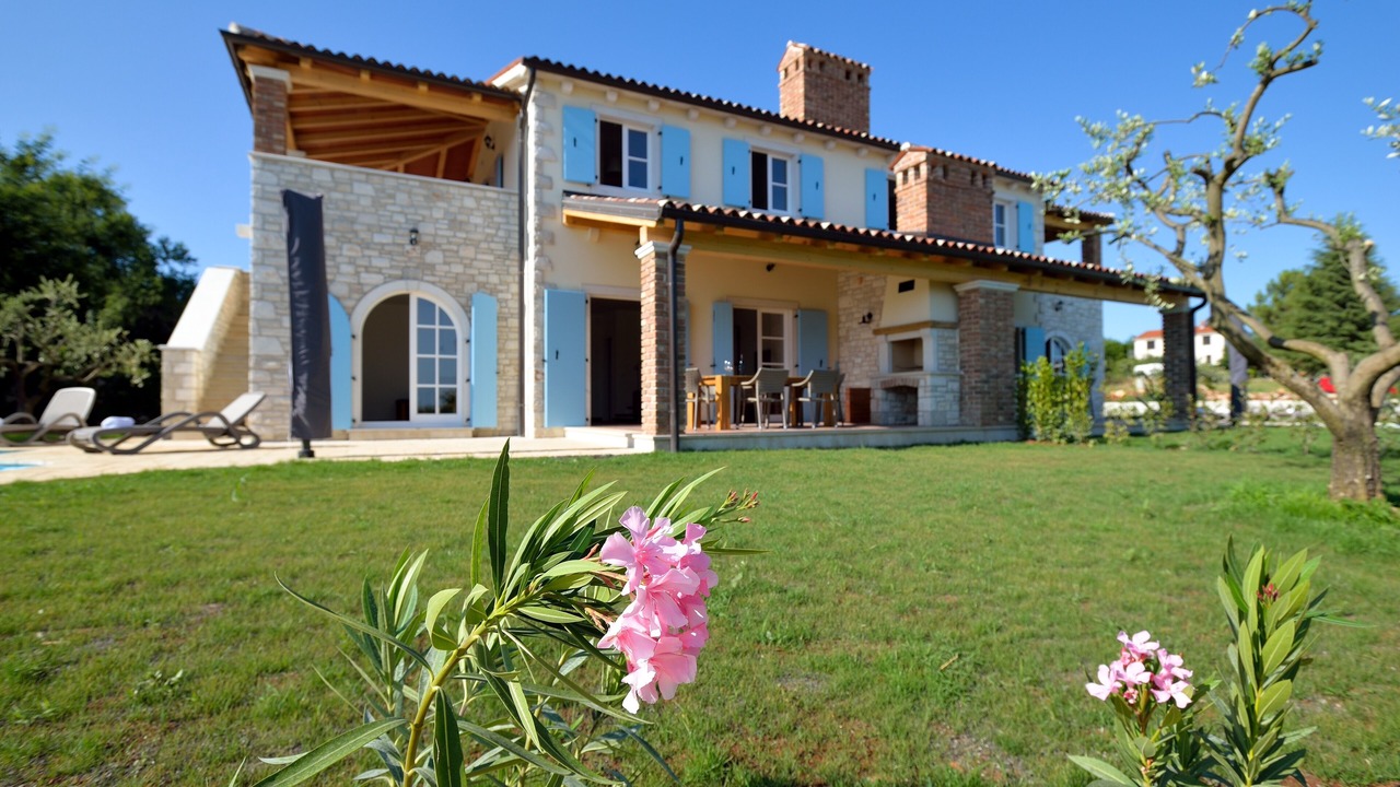 Photo of Outdoor in Vabriga