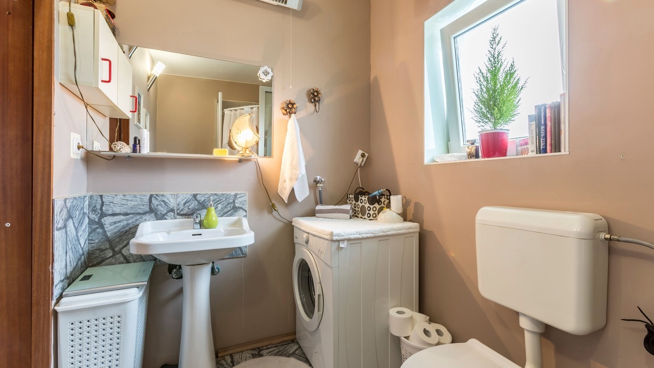 Photo of Bathroom in Opuzen