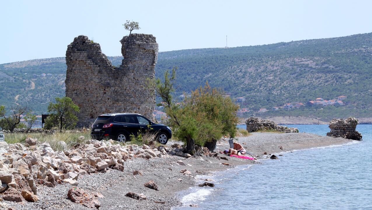 Photo of Others in Starigrad