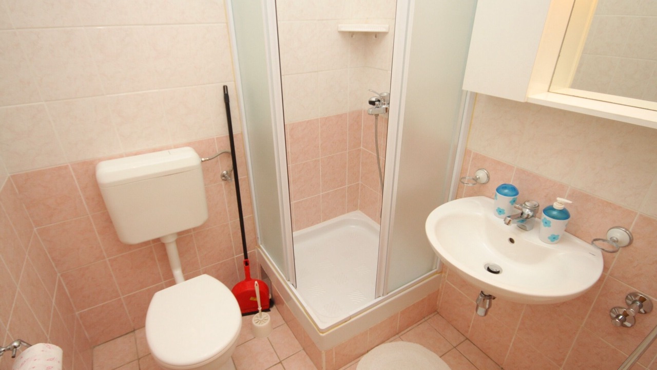 Photo of Bathroom in Soline