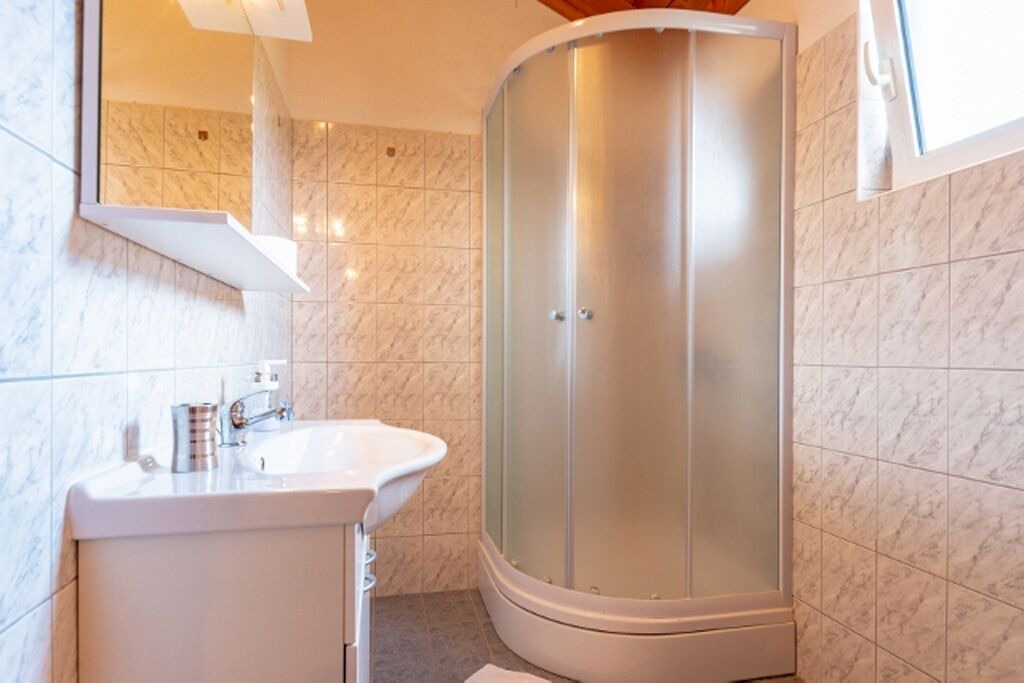 Photo of Bathroom in Kneza