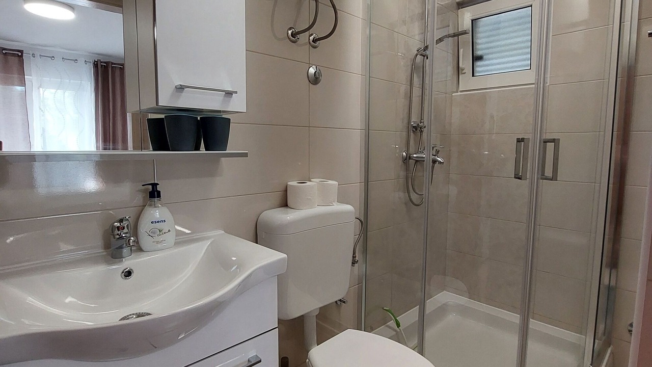 Photo of Bathroom in Mundanije