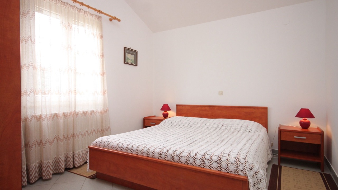 Photo of Bedroom in Nerezine